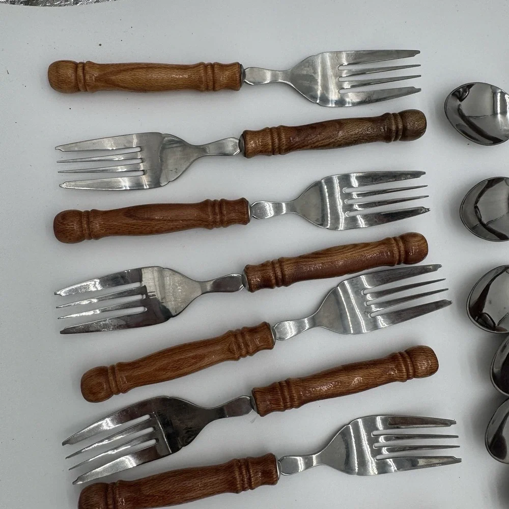VTG Lifetime Cutlery Old Homestead Stainless Wood Handle Flatware Set 43‎ Pcs